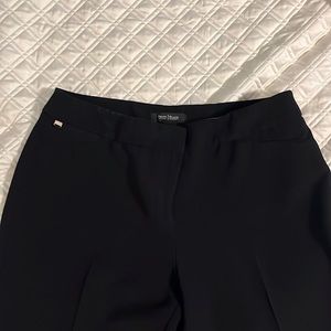 WHBM black size 4 cropped pants EUC